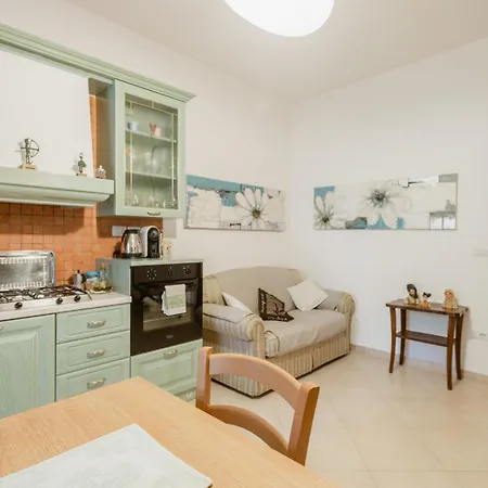 Lejlighed Con Giardino Nel Cuore Di Vicino Al Mare *
